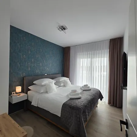 Dii Luxury Lägenhet *