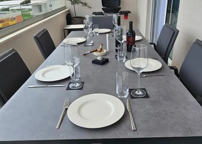 Dii Luxury Lägenhet Trogir