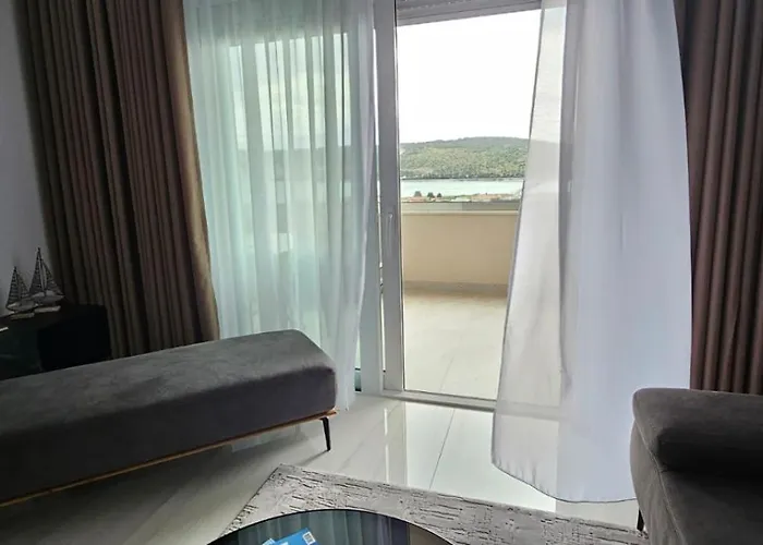 Dii Luxury