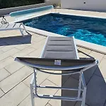 Dii Luxury