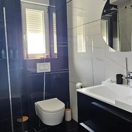 Dii Luxury Apartment *