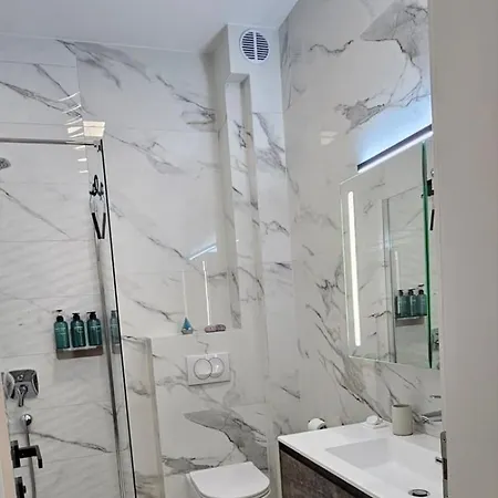 Dii Luxury Apartment *